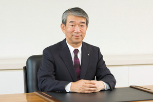 取締役会長 湊屋 隆夫
